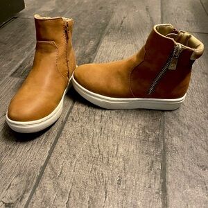 Kenneth Cole Reaction Reece Carter Sneaker - size 11